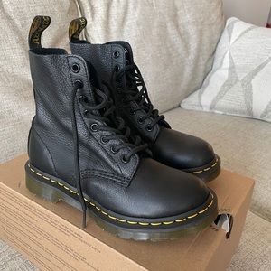 Dr. Martens